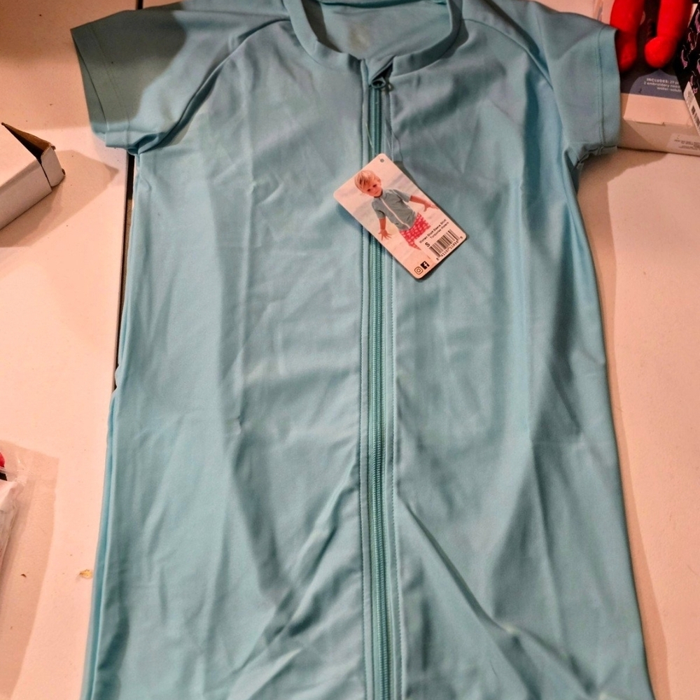 SwimZip Women's Short Sleeve Rash Guard Zip Swim Shirt UPF 50+